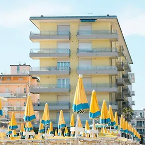 {lux Kobler} - Luminoso Fronte Mare Lido di Jesolo